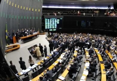 Aprovado PL 4831-2023 que AMEAÇA a Energia Solar no Brasil